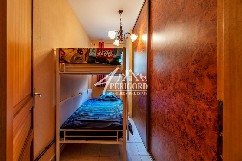 Maison traditionnelle - 180 m² - 6 pièces