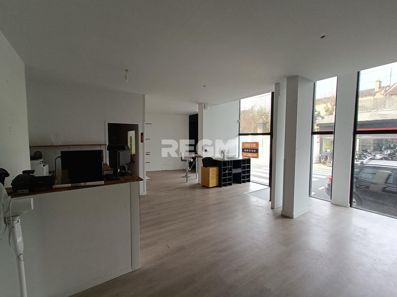 Local commercial - 63 m²