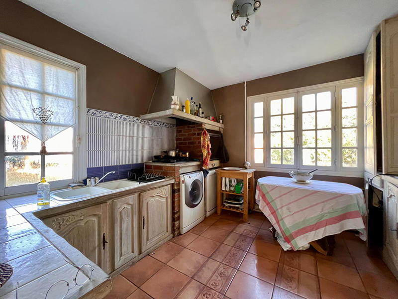 Maison - 211 m² - 6 pièces