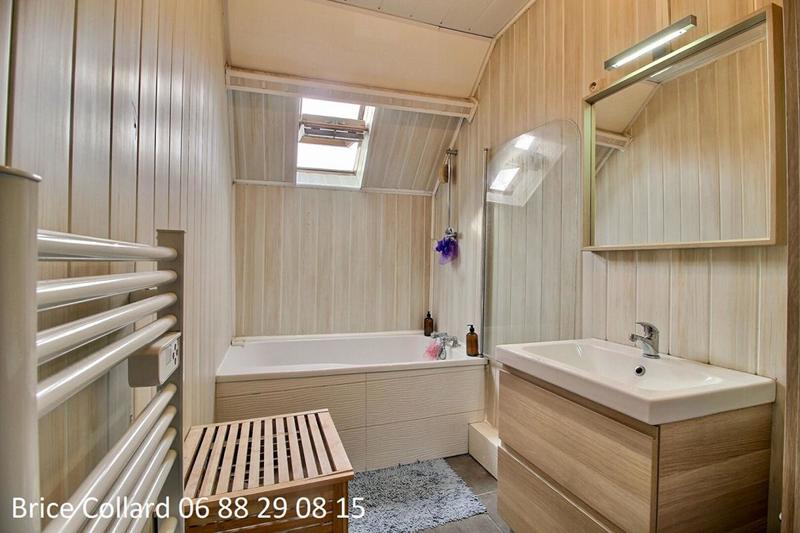 Maison - 135 m² - 7 pièces