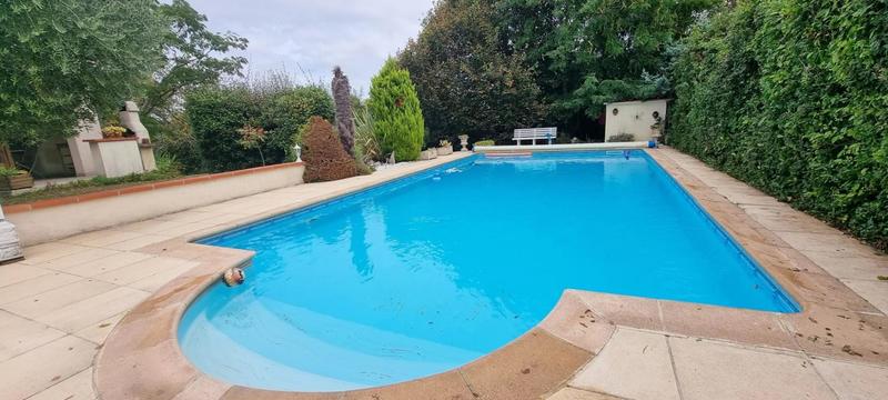 Maison - 135 m² - 8 pièces