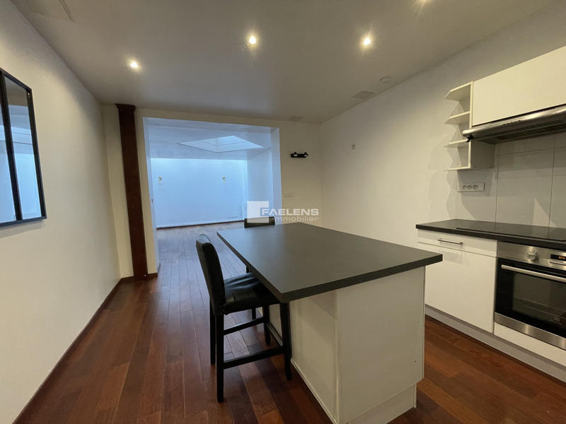 Appartement - 80 m² - 3 pièces