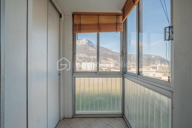 Appartement - 83 m² - 5 pièces