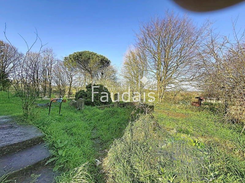 Maison de village - 160 m² - 10 pièces