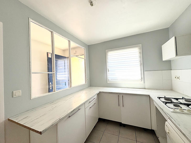 Maison - 92 m² - 4 pièces