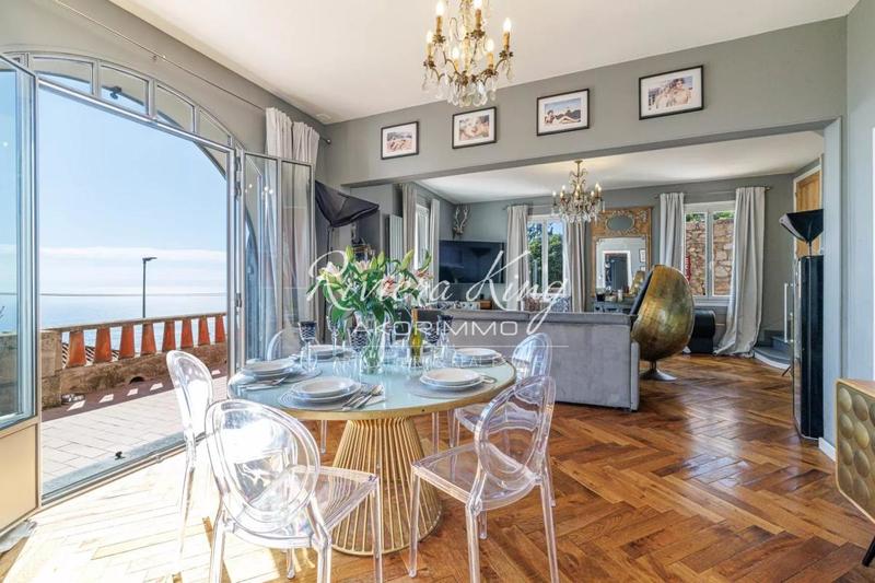 Villa - 160 m² - 5 pièces