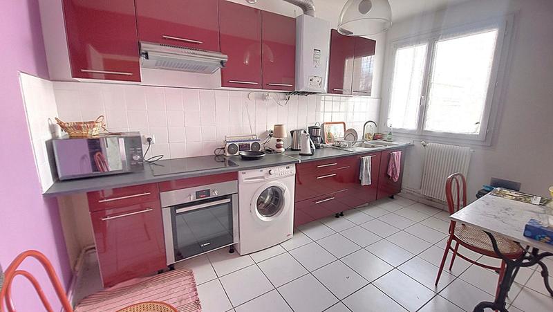 Appartement - 82 m² - 4 pièces