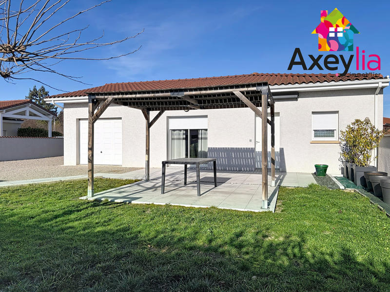 Maison - 76 m² - 4 pièces