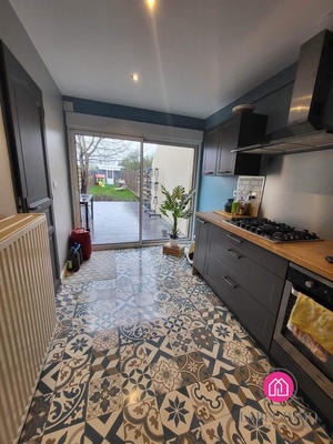 Maison - 111 m² - 5 pièces