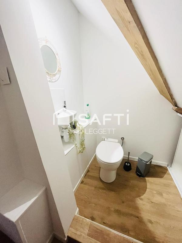 Maison - 201 m² - 7 pièces