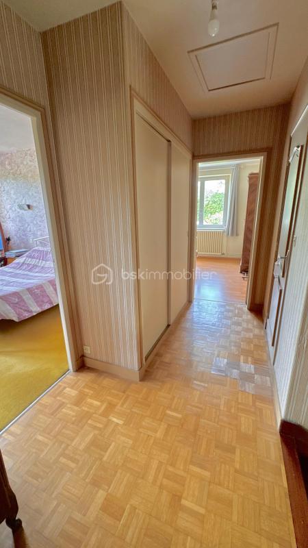 Maison traditionnelle - 122 m² - 5 pièces