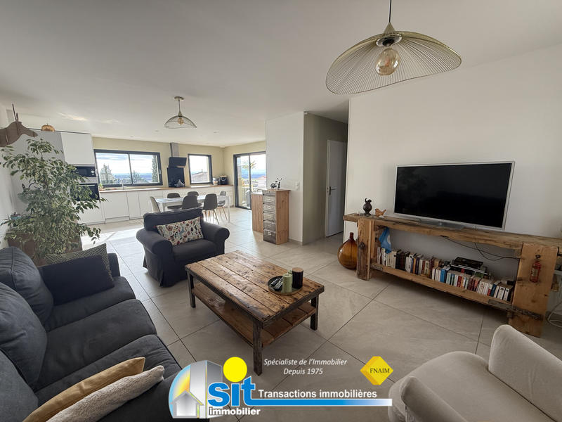 Appartement - 89 m² - 4 pièces