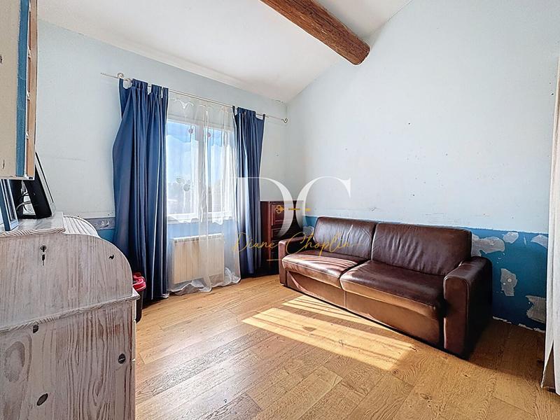 Maison - 182 m² - 5 pièces