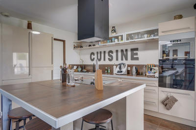 Maison - 139 m² - 5 pièces