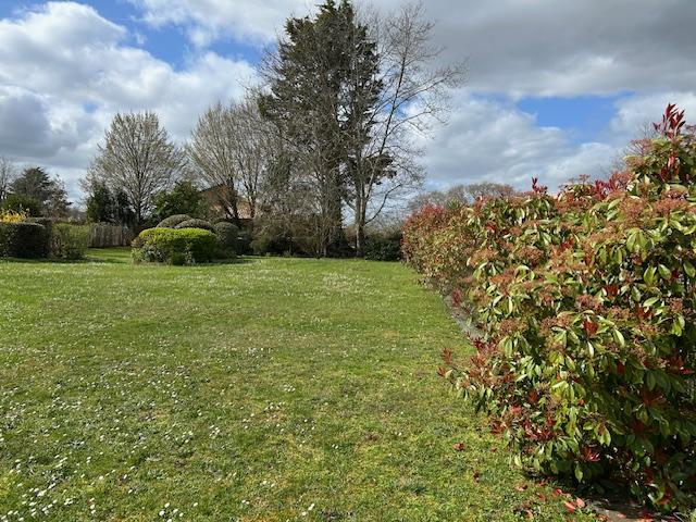 Terrain constructible - 496 m²