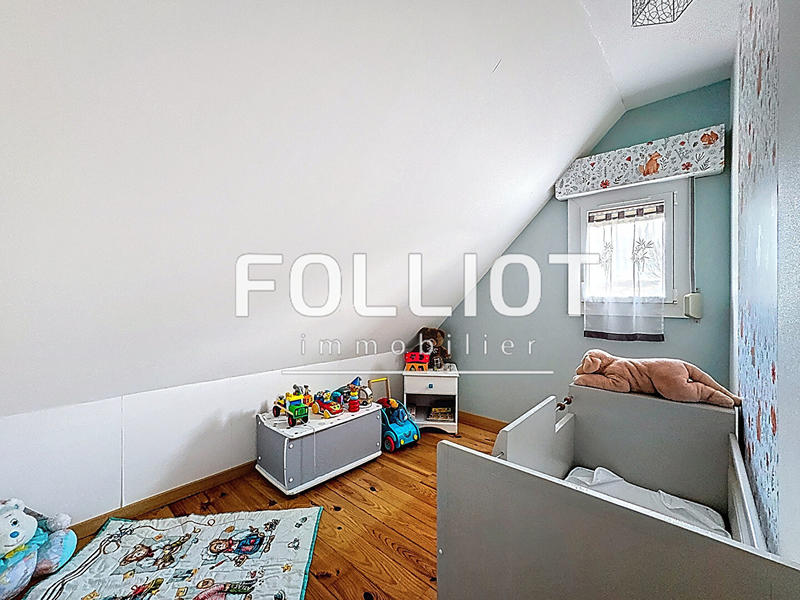 Maison - 140 m² - 8 pièces