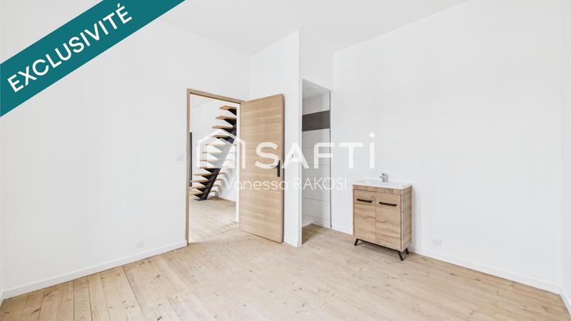 Maison de ville - 85 m² - 5 pièces