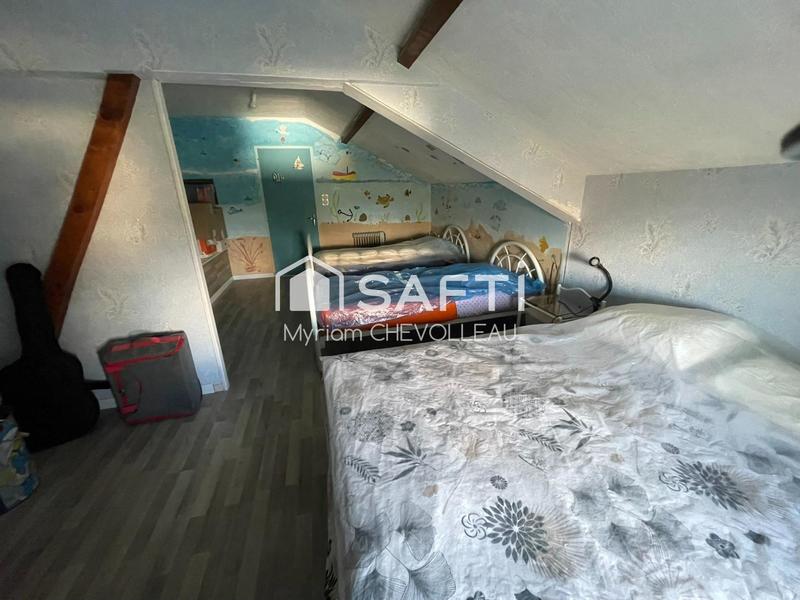 Maison - 270 m² - 10 pièces