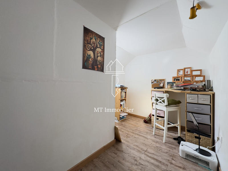 Maison - 91 m² - 5 pièces