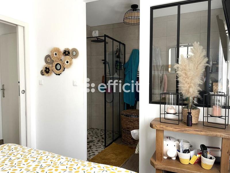 Maison - 169 m² - 8 pièces