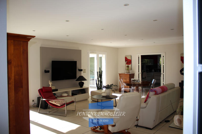 Villa - 202 m² - 5 pièces