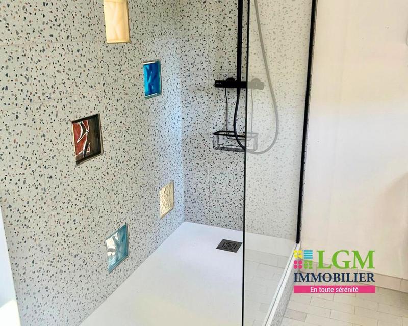 Propriété - 67 m² - 2 pièces