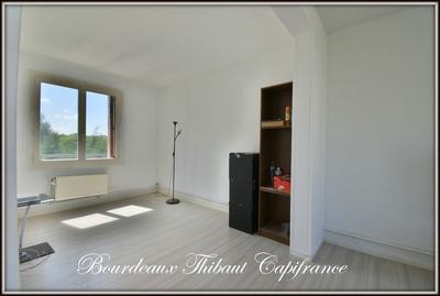 Appartement - 63 m² - 4 pièces
