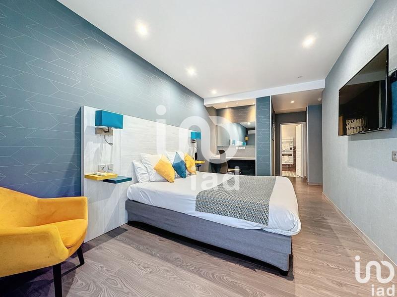 Local commercial - 1 750 m²