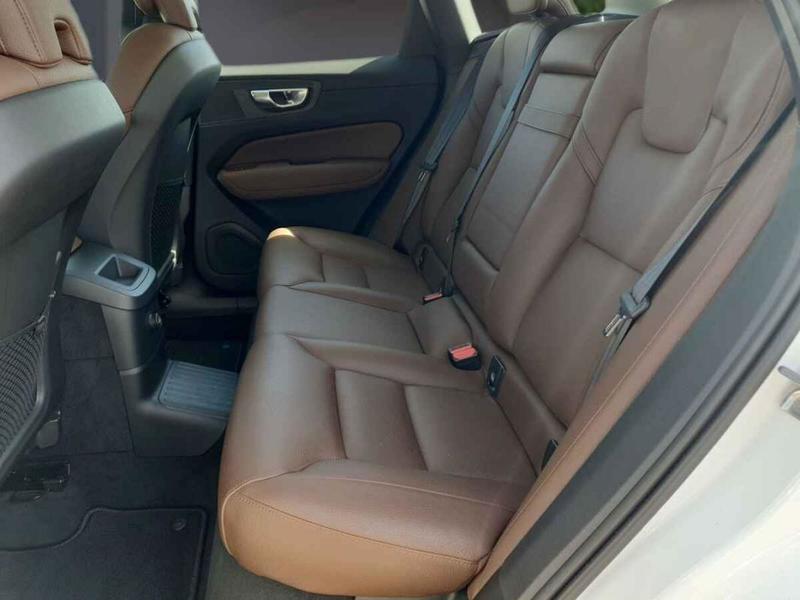 Volvo Xc60 T8 Awd Recharge 303 + 87 cv Business Executive Geartronic