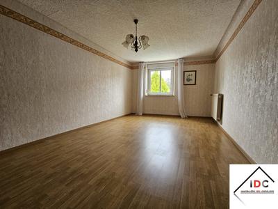 Maison - 162 m² - 5 pièces