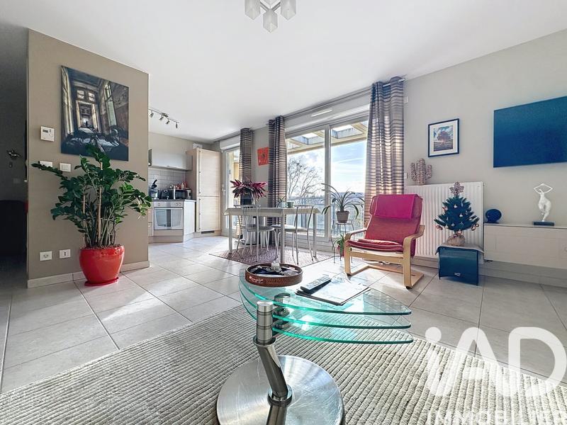 Appartement - 65 m² - 3 pièces