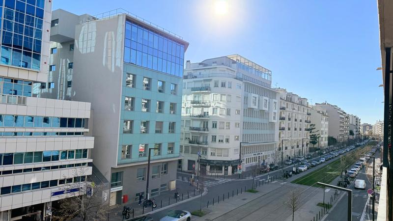 Appartement - 88 m² - 4 pièces