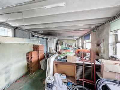 Local d'activité / Entrepôt - 200 m²