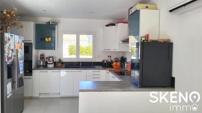 Villa - 90 m² - 4 pièces