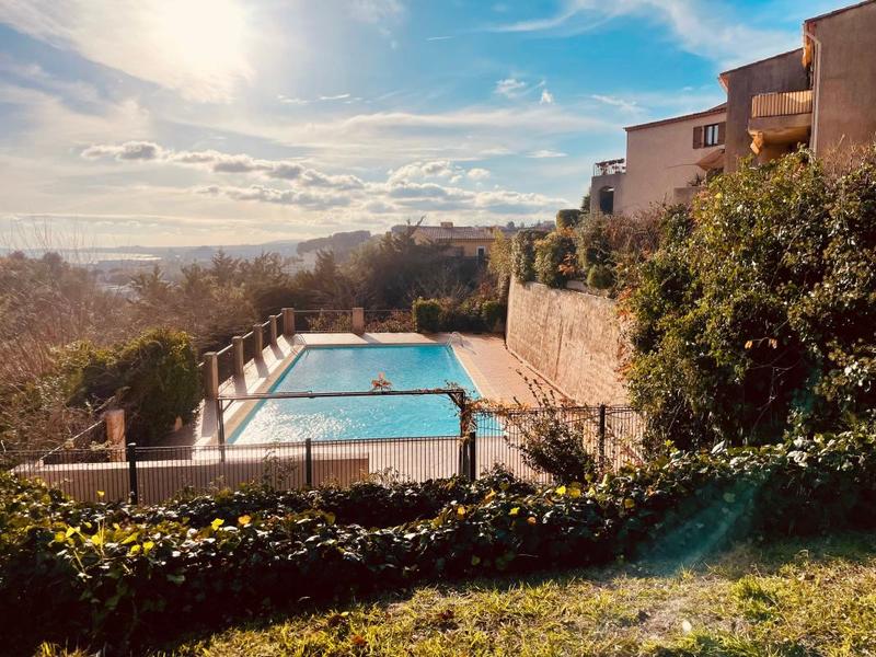 Loft - 62 m² - 2 pièces