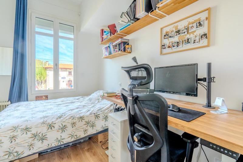 Appartement - 86 m² - 4 pièces