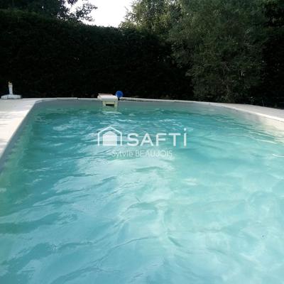 Maison - 147 m² - 5 pièces