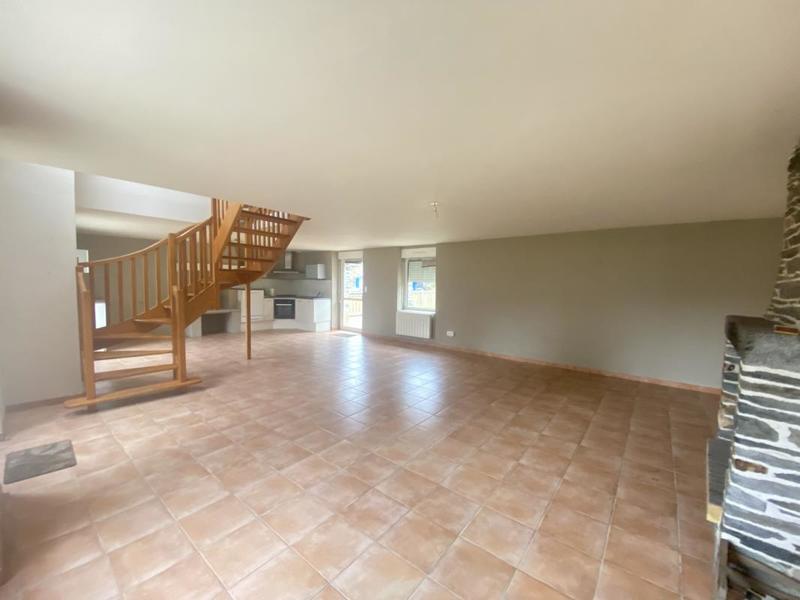 Maison en pierre - 120 m² - 4 pièces