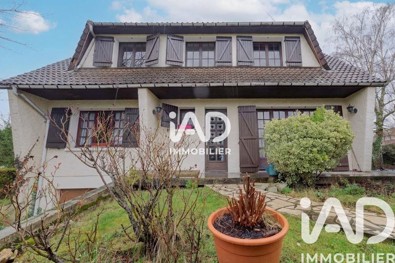 Maison - 130 m² - 7 pièces