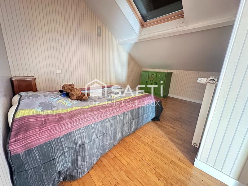 Maison - 170 m² - 8 pièces