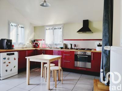 Maison - 90 m² - 5 pièces