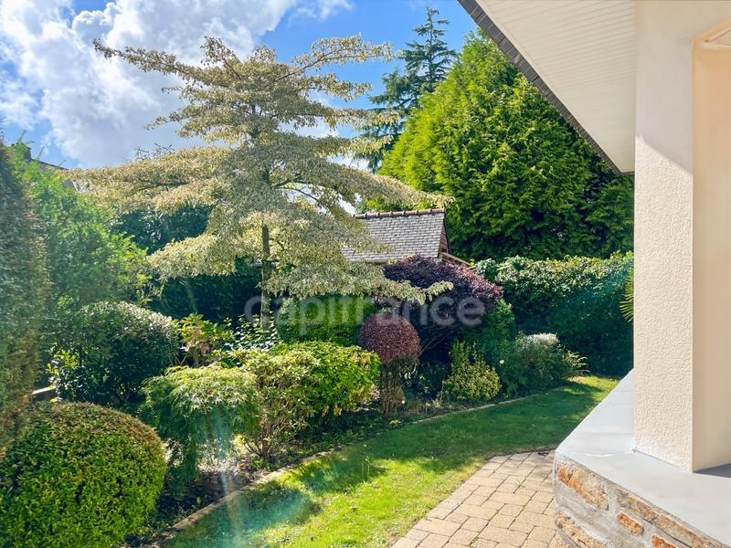 Maison - 160 m² - 7 pièces