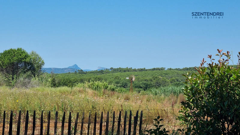 Maison - 180 m² - 7 pièces