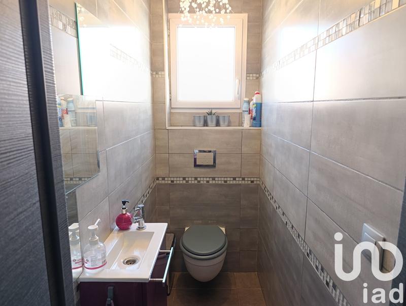 Maison - 186 m² - 10 pièces