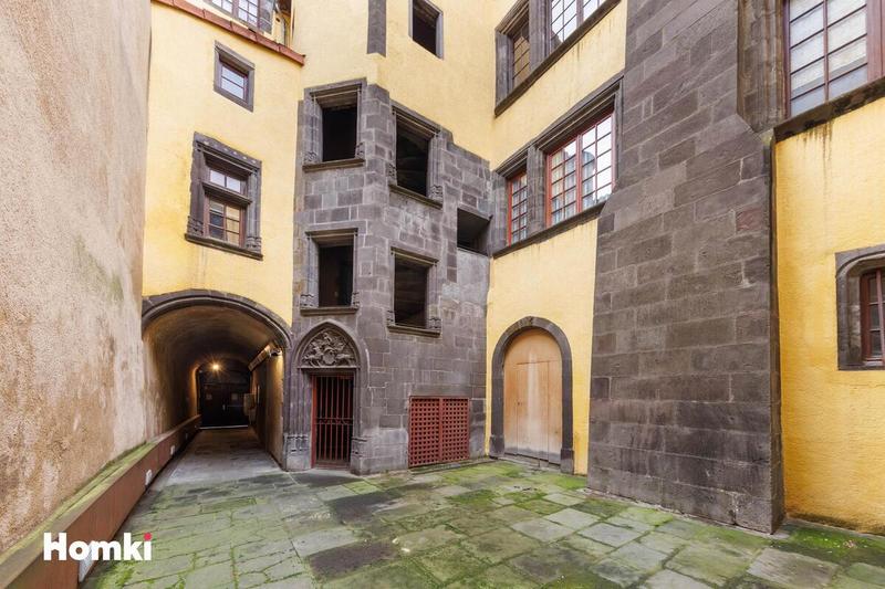 Appartement - 80 m² - 3 pièces