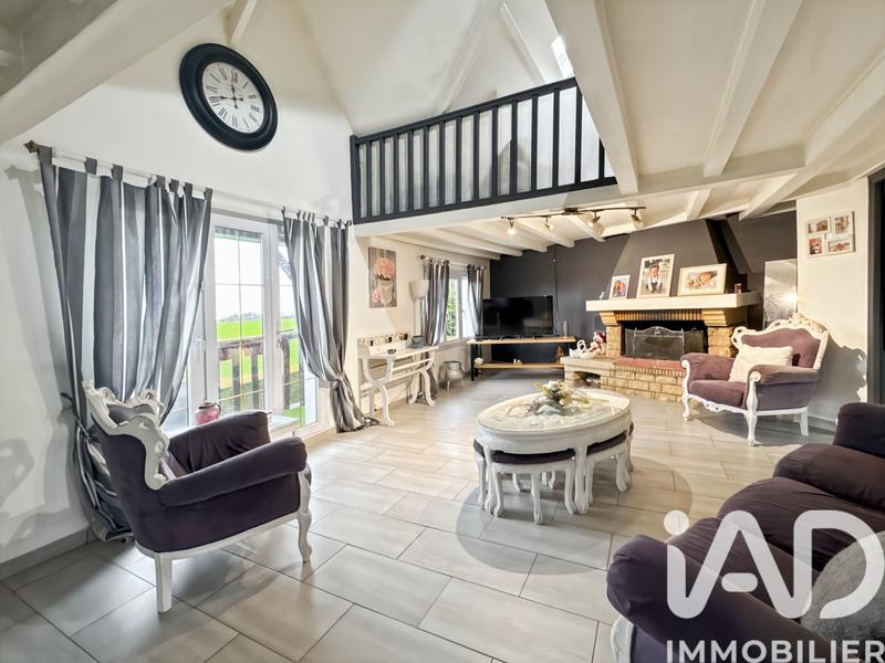 Maison - 180 m² - 7 pièces