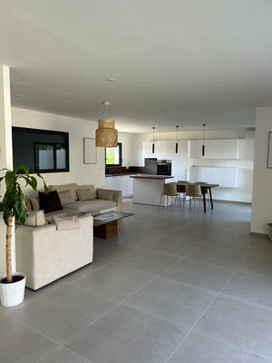 Villa - 127 m² - 5 pièces