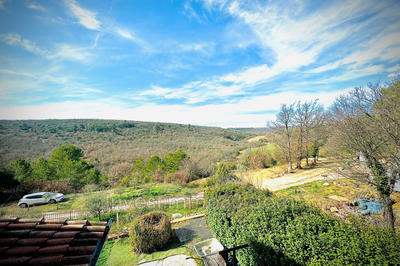 Maison - 138 m² - 4 pièces