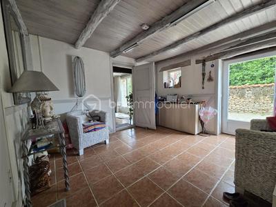 Maison ancienne - 223 m² - 6 pièces