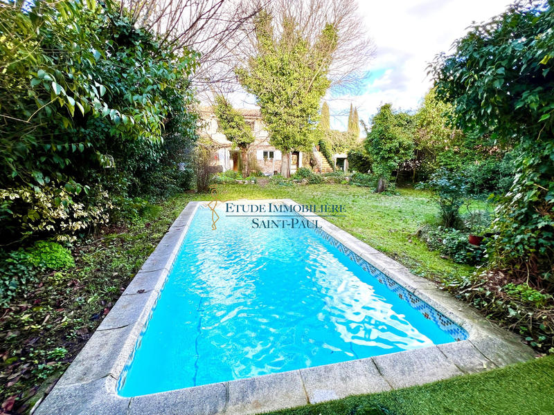 Maison - 168 m² - 6 pièces